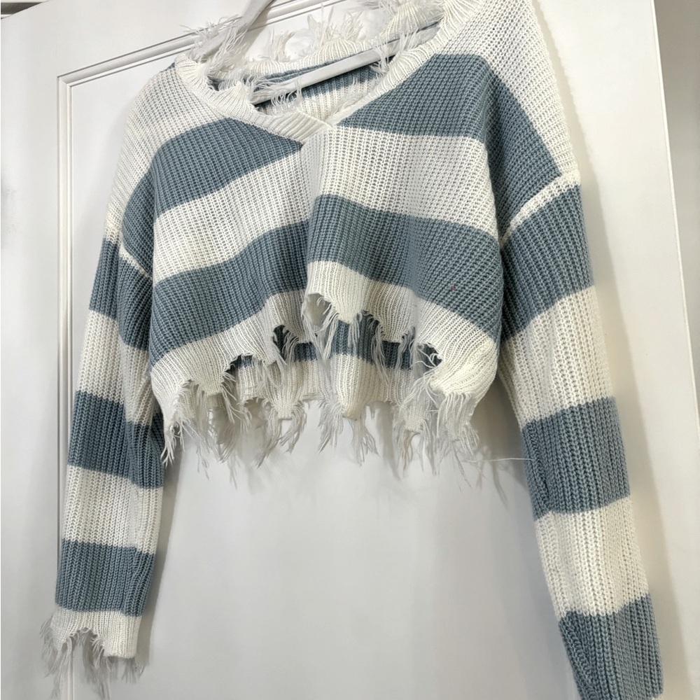 Cropped Cute Sweater